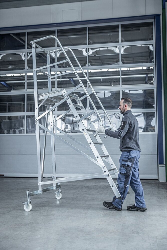 Roossien Platformtrap, verrijdbaar, 11 treden