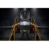 Roossien Yellow Aircraft ladder F-35 Lockheed Martin Lightning II
