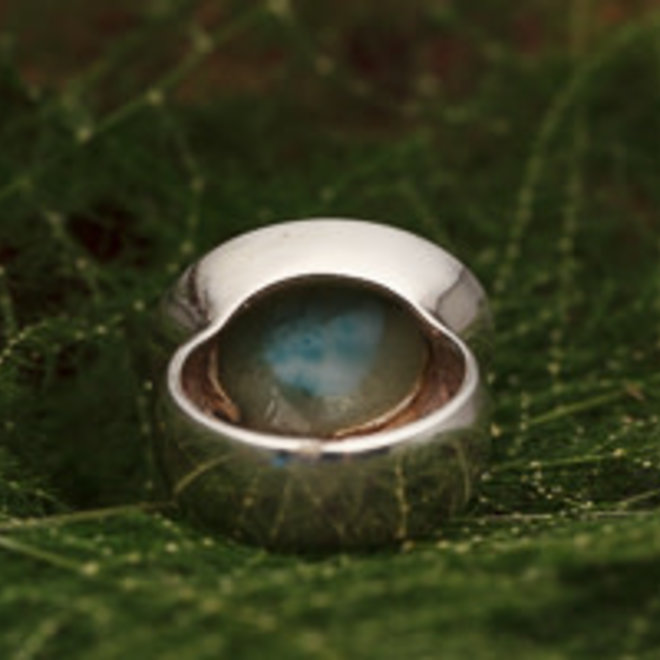 Larimar ring 'Regaliz', gezet in 925 zilver