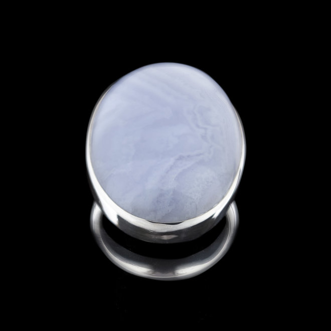 Blauwe chalcedoon ring 'Kertsj', gezet in 925 zilver uit eigen atelier