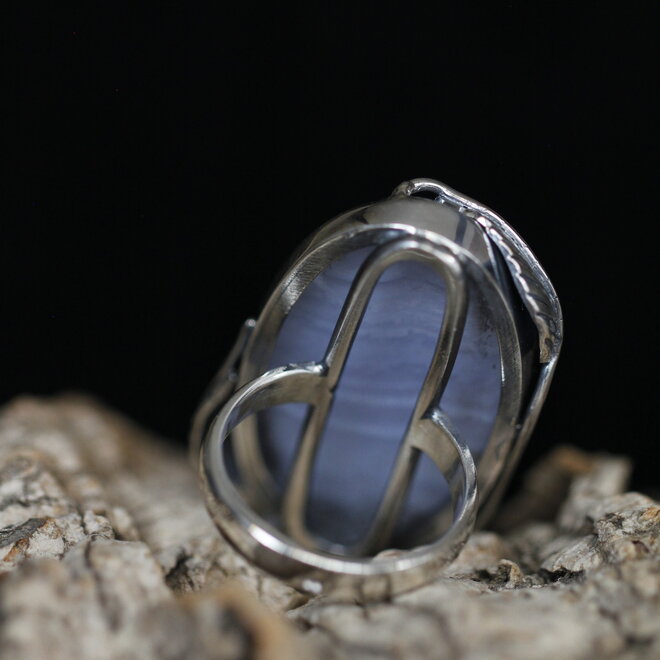 Blue LaceChalcedoon Ring "Calliope"
