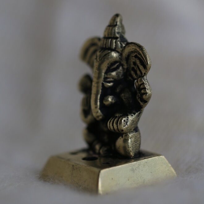 Ganesha wierook houder