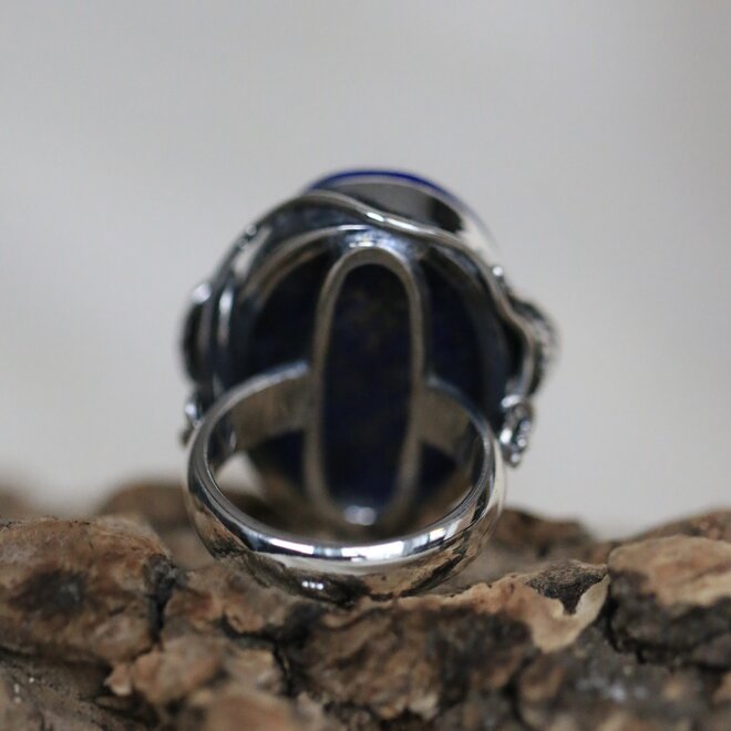 Lapis Lazuli ring "Acubens"