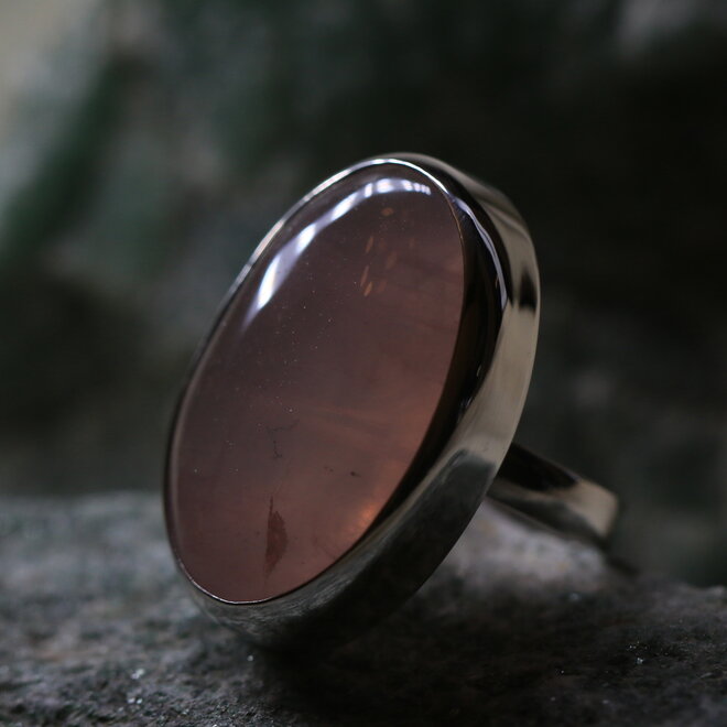 Rozenkwarts ring "Vindemiatrix"