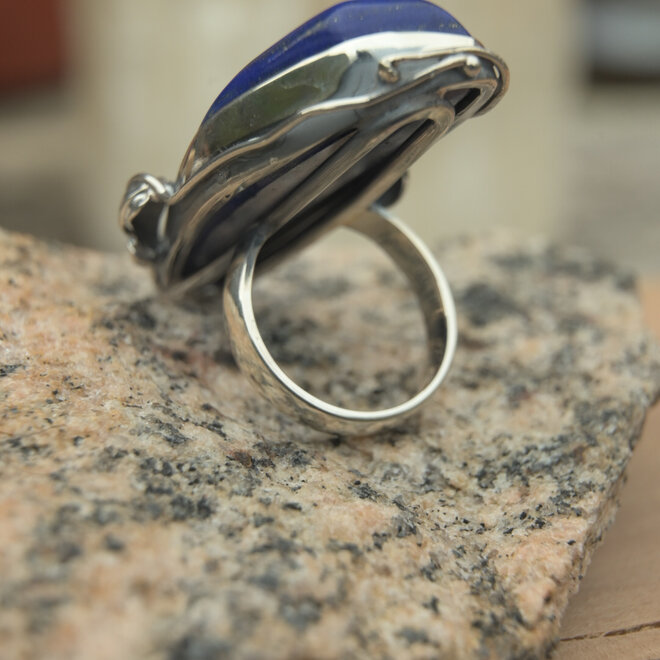Lapis Lazuli Ring "Aiva"