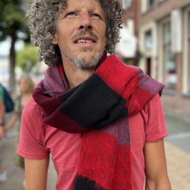 Omslagdoek Zwart/Rood/Paars gestreept