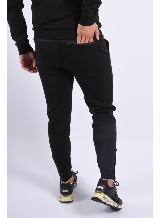 Hugo Boss - Dirroyal Sweatpants - Black