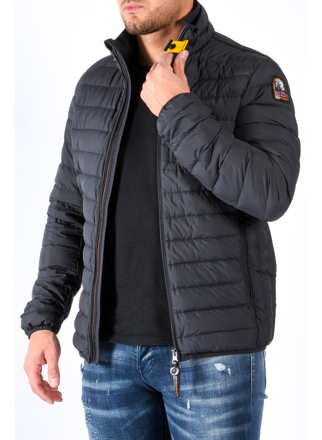 PARAJUMPERS SS22 - Ugo man - Black