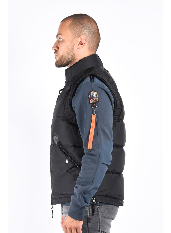 Parajumpers FW23 - Kobuk Man - Black