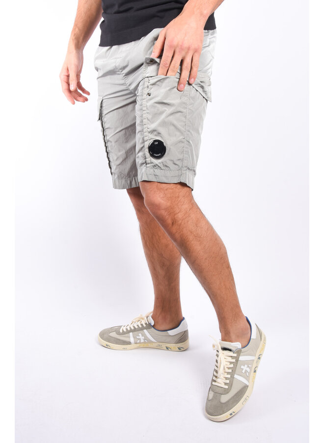 CP Company SS24 - Chrome-R Cargo Shorts - Drizzle