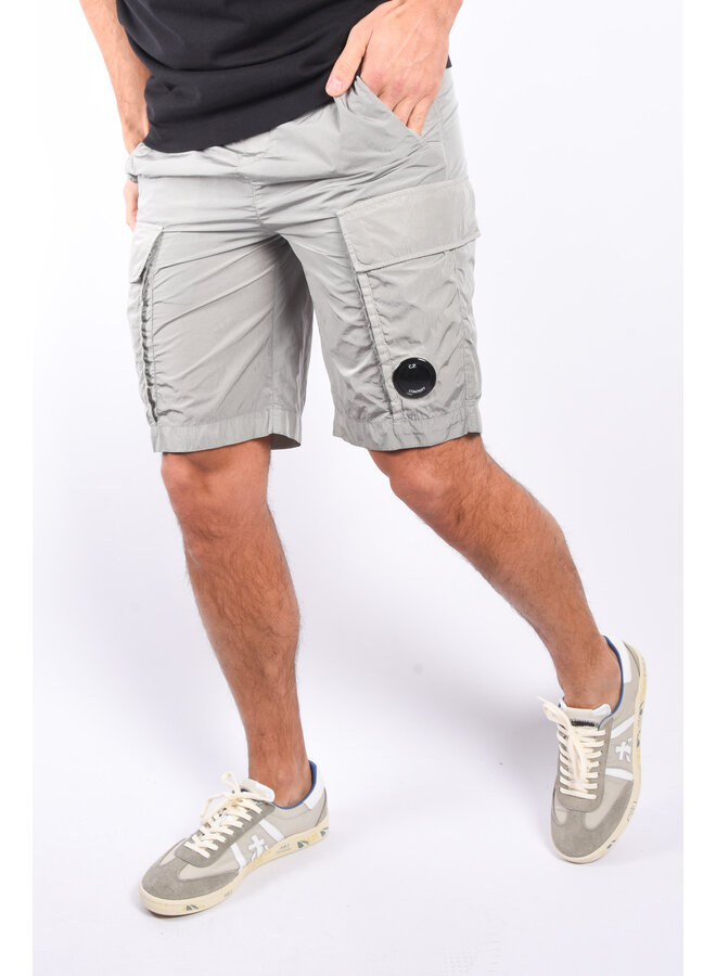 CP Company SS24 - Chrome-R Cargo Shorts - Drizzle