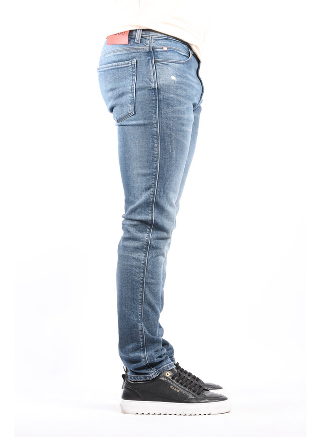 Hugo Boss WI24 Slim Fit Jeans 708 Medium Blue Strictly for Men