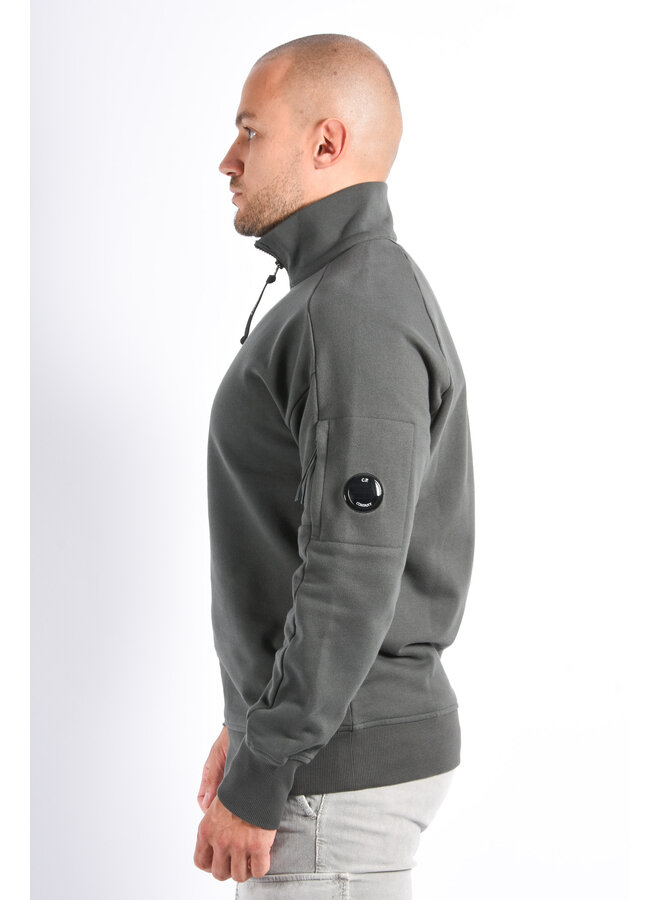 CP Company FW25 - Diagonal Raised Fleece Half Zip Sweater - Dark Shadow