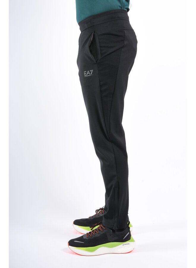 EA7 FW25 - Vigor7 Trousers 7M000592 - Black