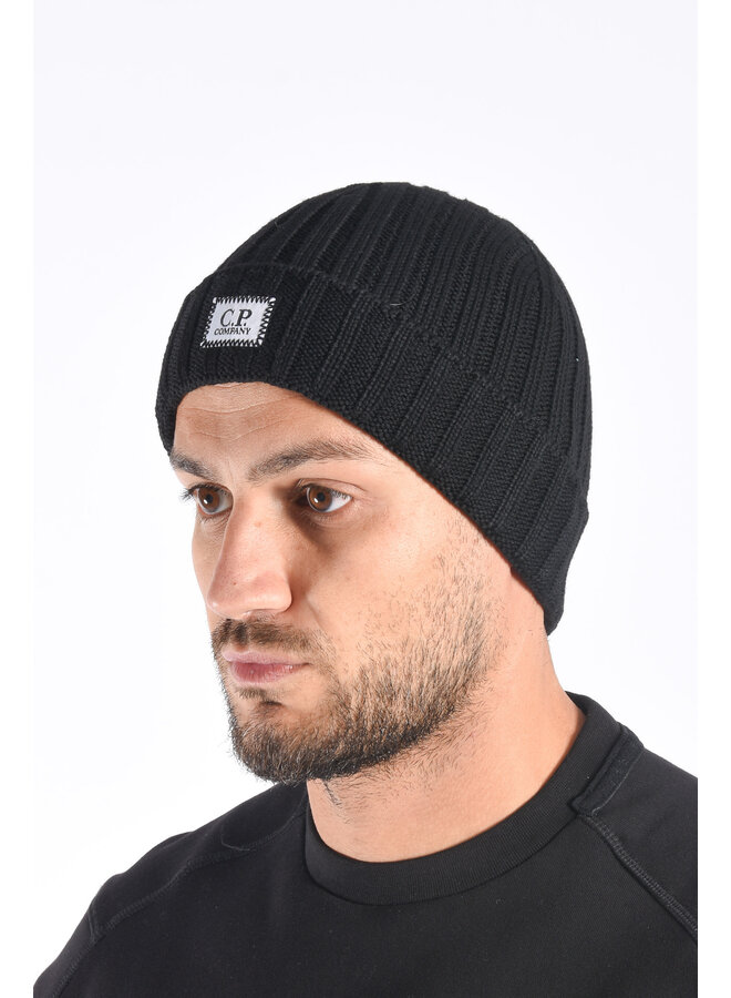 CP Company FW25 - Exrafine Merino Wool Knit Hat Logo - Black