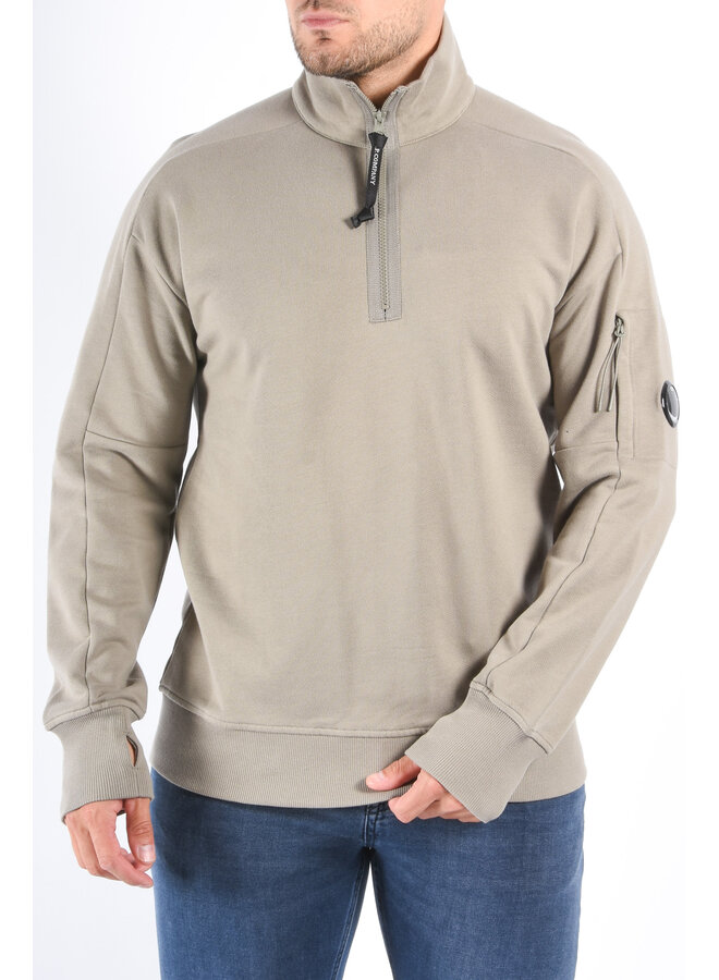 CP Company FW25 - Diagonal Raised Fleece Half Zip Sweater - Fallen Rock