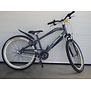 Gebruikte trial jongens 24inch in blauw dnm met 3 versnellingen