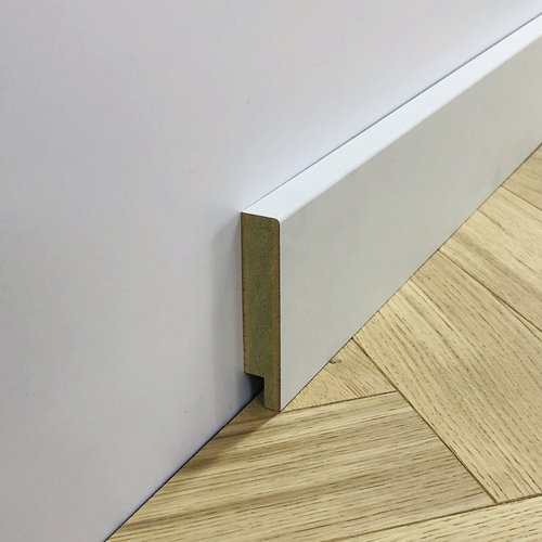 Rechte plint MDF 18x90mm Rechte plint MDF 18x90mm