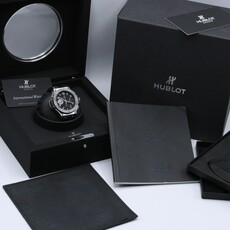 Hublot Hublot Big Bang 44 mm Courchevel Club limited edition XXX/250