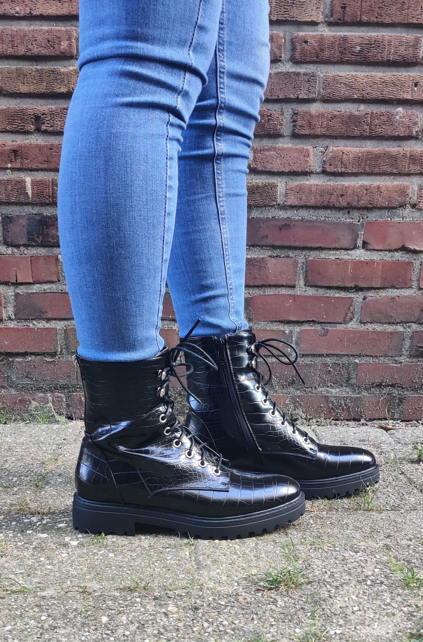 Boots HB 08 veter croco zwart Boots HB 08 veter croco zwart