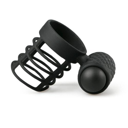 Het beste recept in bed The Gladiator Sleeve Met Vibrerende Stimulator - Zwart Het beste recept in bed The Gladiator Sleeve Met Vibrerende Stimulator - Zwart