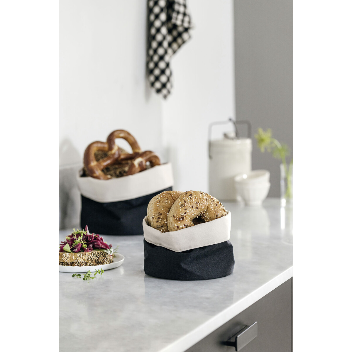 Brottasche schwarz Ø 20cm