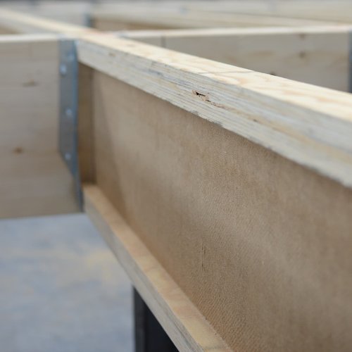 I-ligger 60 x 240 x 10000 mm I-ligger 60 x 240 x 10000 mm