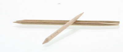 Malteser Malteser Buchenholzstäbchen 12 cm K18-3/49 (3 Stück)