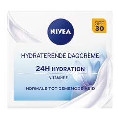 Nivea Essentials feuchtigkeitsspendende Tagescreme SPF30 norm/gem (50 Ml)