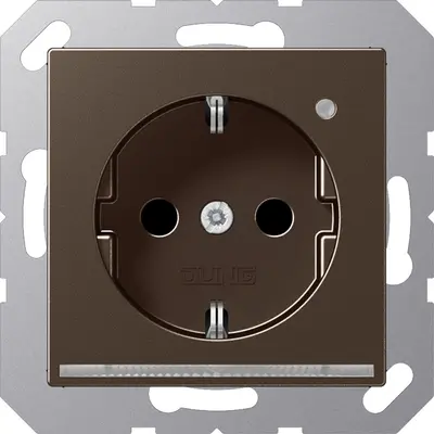 JUNG wandcontactdoos randaarde Safety+ met LED-oriëntatieverlichting en lichtsensor A-range mokka (A 1520-O MO LNW)