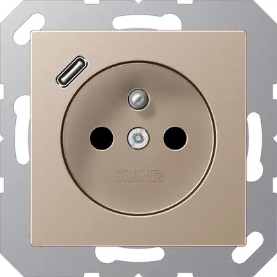 JUNG wandcontactdoos penaarde Safety+ met USB type C A-range champagne (A 1520 F-18 C CH)