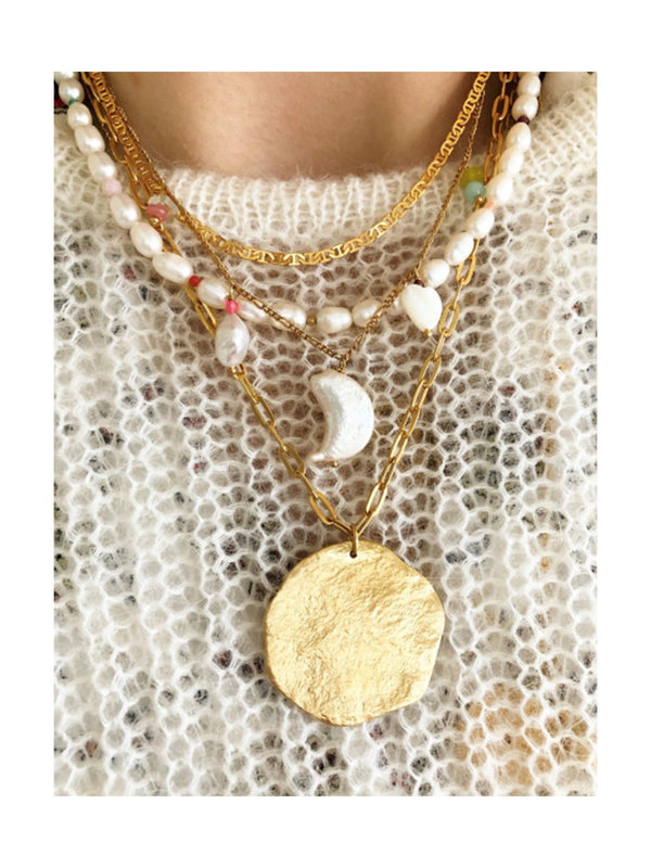 Short Midnight Moon Necklace Gold With Five Pendants Stine A Short Midnight Moon Necklace Gold With Five Pendants