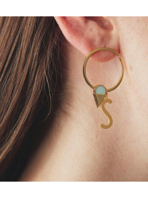 Archetype Charm 16 mm Gold Y Design Letters Archetype Charm 16 mm Gold Y