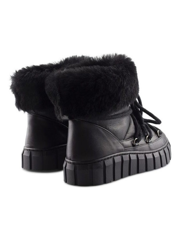 Deabused Furry Boots Zwart