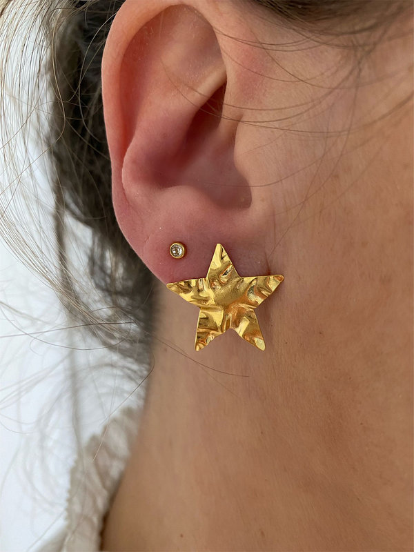 Betty Bogaers Folded Star Stud Earring Gold Plated