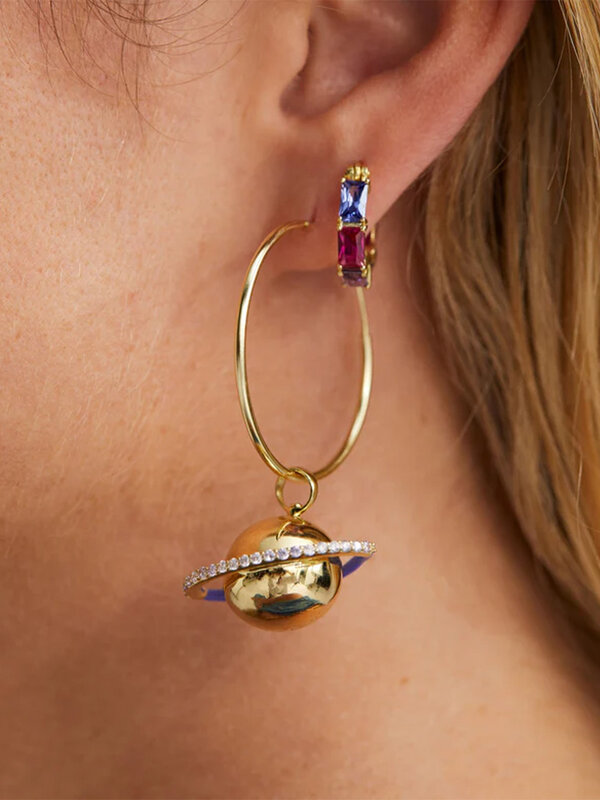 Anna + Nina Single Afterglow Ring Earring