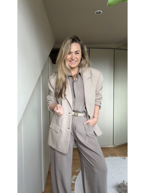 By Sara Collection Yara Set Taupe