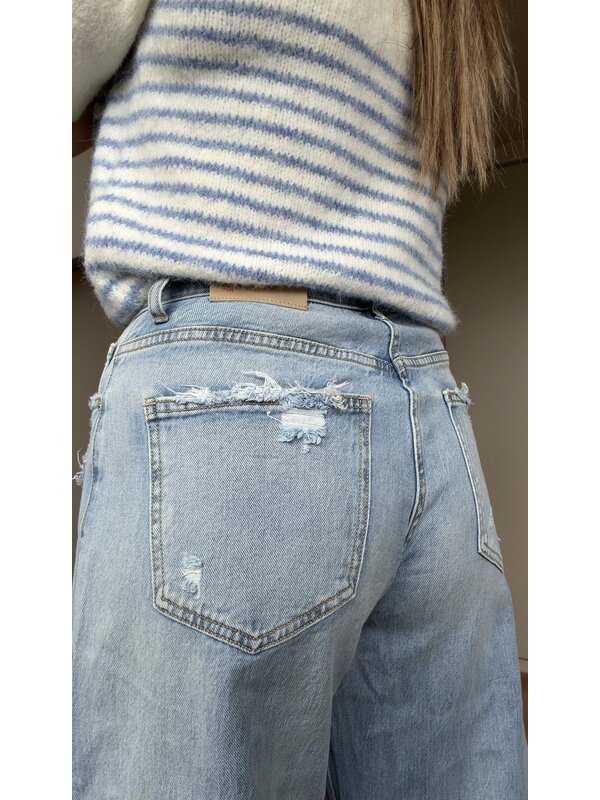 By Sara Collection Tora Barrel Jeans  High Waist Licht Blauw