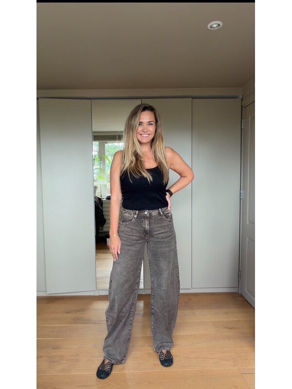 By Sara Collection Lauren Barrel Jeans