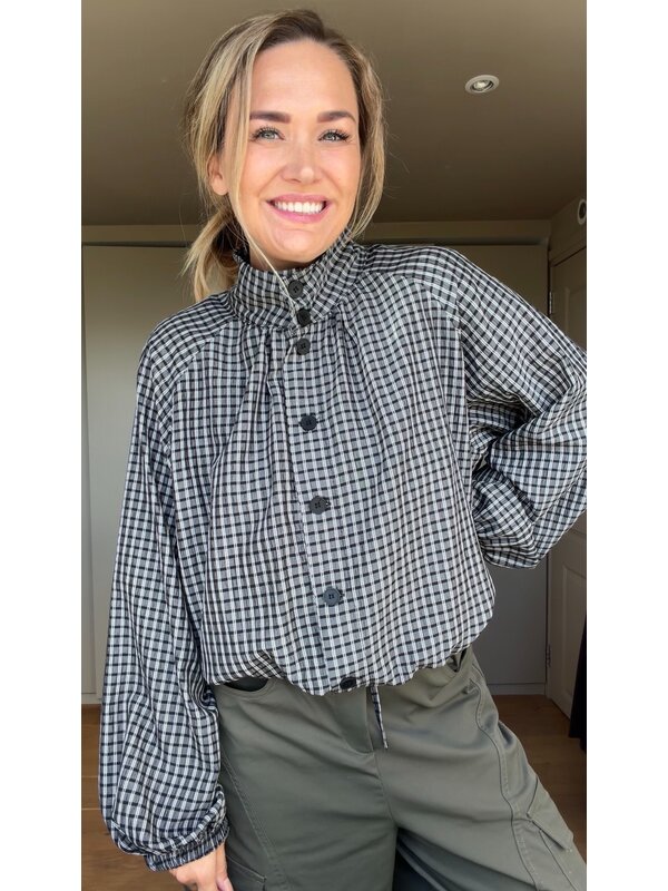 By Sara Collection Hannah Blouse Zwart