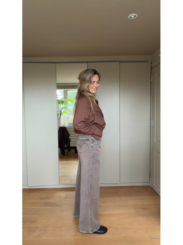Hailey Jeans grijs/bruin By Sara Collection Hailey Jeans grijs/bruin