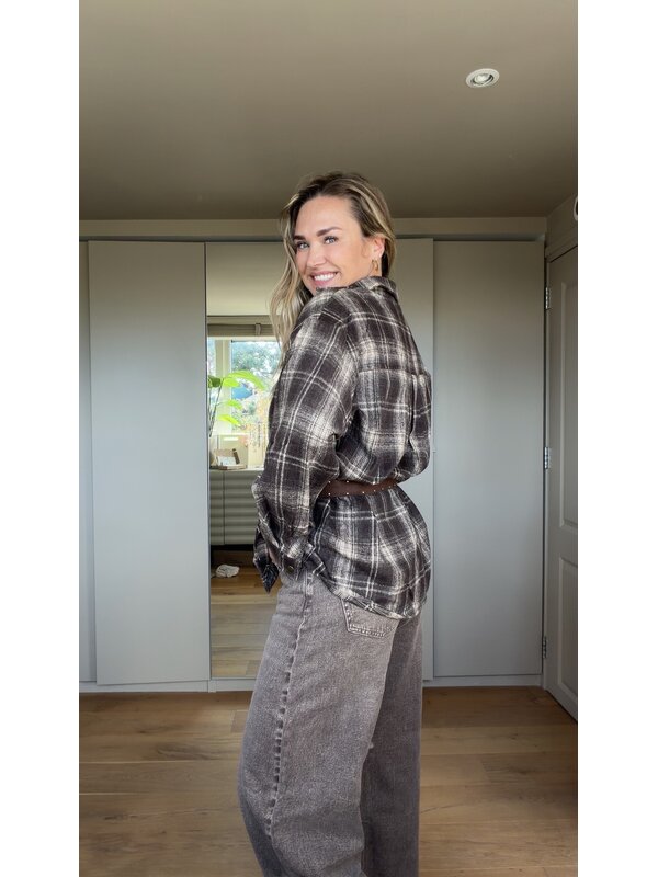 Carry Blouse bruine Ruit By Sara Collection Carry Blouse bruine Ruit