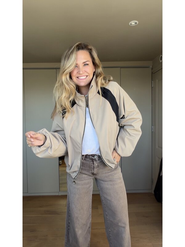 By Sara Collection Yasmin Jacket Creme