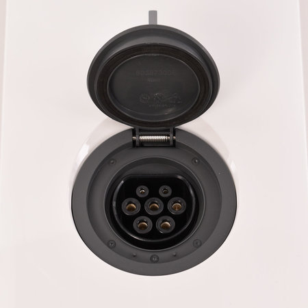 Alfen  Eve Single S-line - 1 x 32A (7,4kW) - Socket - Load Balancing - Garantie verlopen