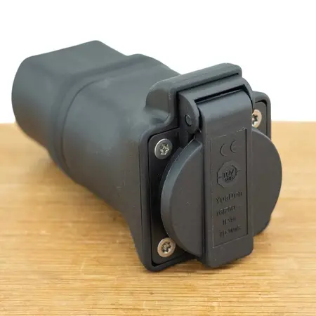 Adapter type 2 naar schuko Stopcontact