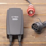 CTEK Njord Go Mobiele lader type 2 naar CEE inclusief Wall Hanger - 3 fase 16A - 6,5 meter