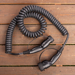 Ratio Premium Laadkabel type 2 naar type 2 - coiled - 3 fase 16A - 4 meter