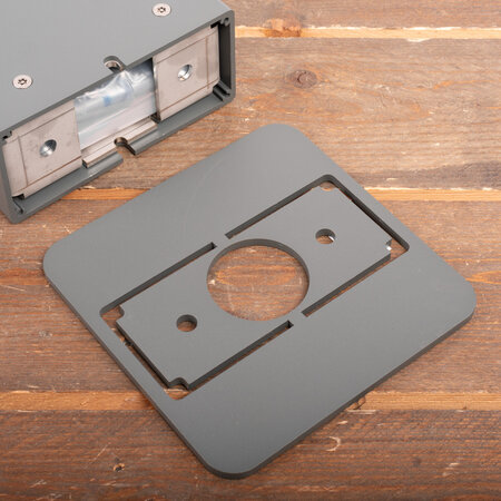 Wallbox Wallbox Eiffel Basic Montagepaal – Vrijstaande laadpaal voor Wallbox Pulsar, Pulsar Plus, Pulsar Max, Pulsar Pro, Commander 2 en Copper SB