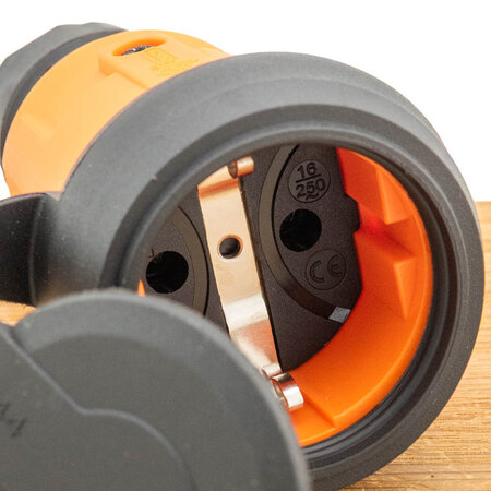 ABL Hightech koppeling SCHUKO Elamid oranje kraag IP44 Type 1580