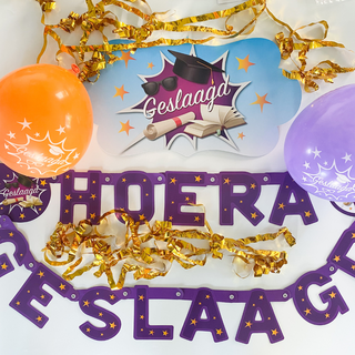 Geslaagd Versiering in Paars, Wit en Oranje!